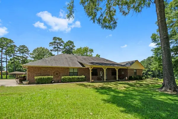 1561 Us Highway 69 N N, Woodville, TX 75979