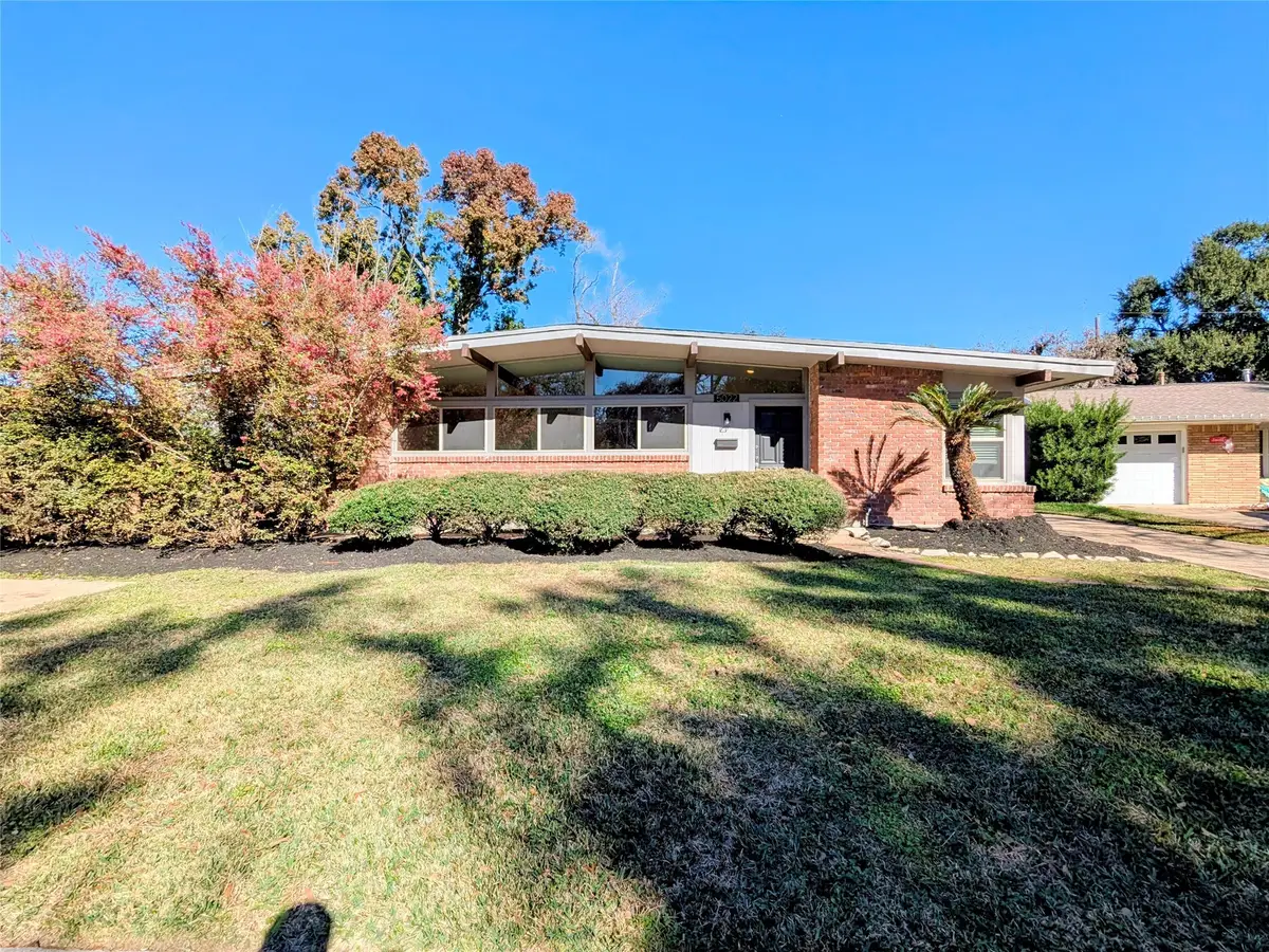 5022 Lamonte Lane, Houston, TX 77092 - Image #1