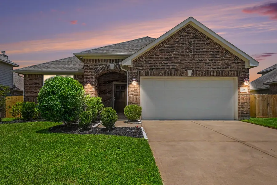 135 Rio Grande Drive, Baytown, TX 77523 - #2