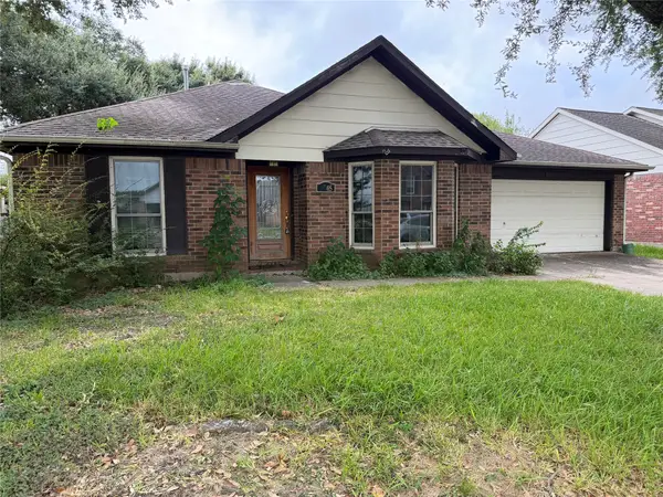 4905 Glenview Drive, La Porte, TX 77571