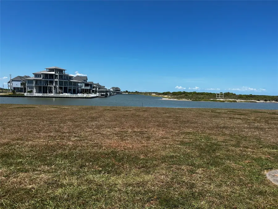 57 Water Key, Hitchcock, TX 77563 - Image #2