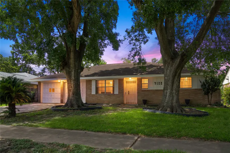 7122 Tanager Street, Houston, TX 77074 - #2