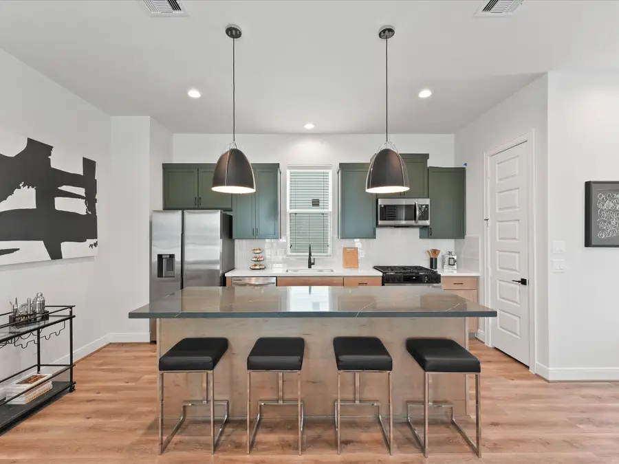 4832 Pinemont Drive, Houston, TX 77092 - #3