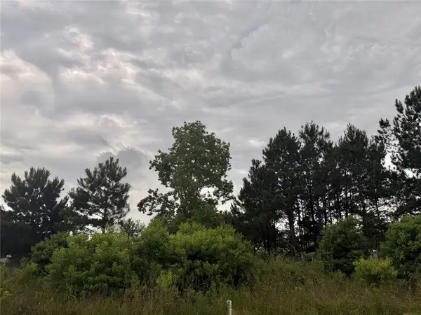 318 County Road 3401, Cleveland, TX 77327