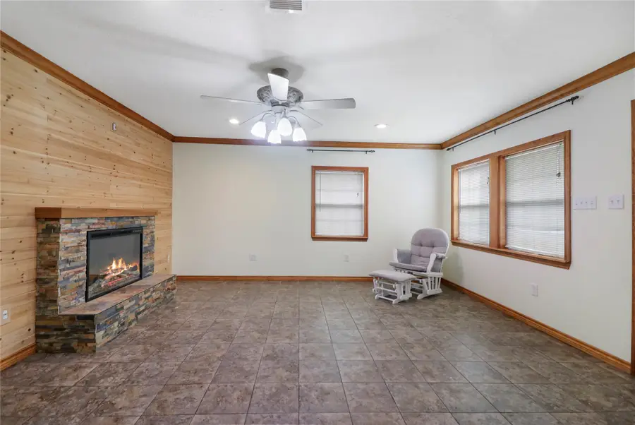 622 19th Street, Hempstead, TX 77445 - Image #3