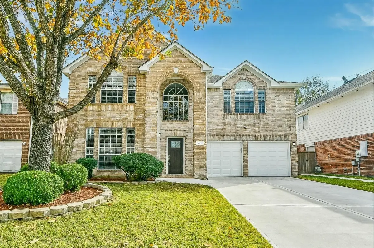 815 Robins Way, Stafford, TX 77477 - #1