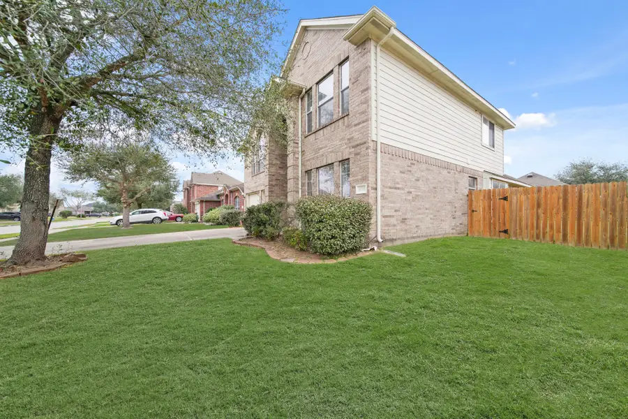 4035 E Teal Estates Circle, Fresno, TX 77545 - Image #3