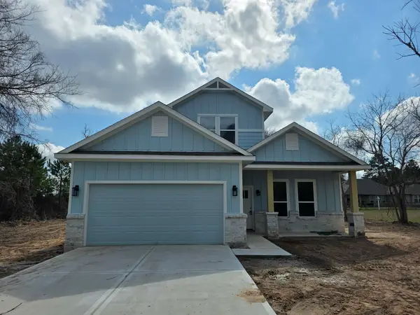 26652 White Pine Drive, Hempstead, TX 77445