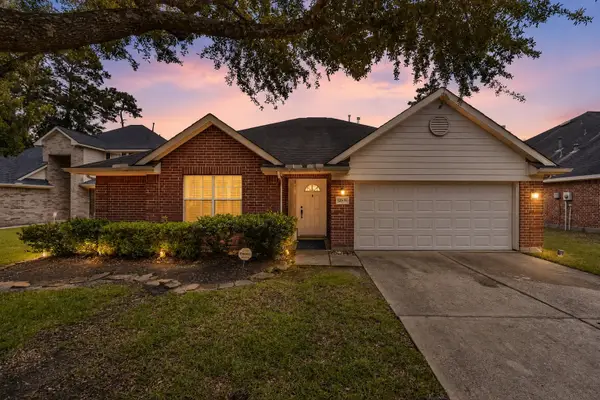 12838 Cooper Breaks Drive, Humble, TX 77346