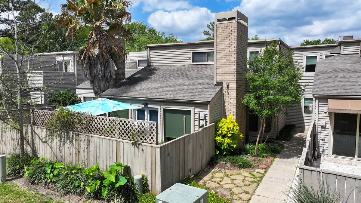 11521 Riverview Drive, Houston, TX 77077 - #1