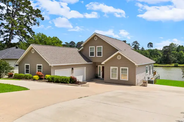 537 Caney Creek Drive, Livingston, TX 77351
