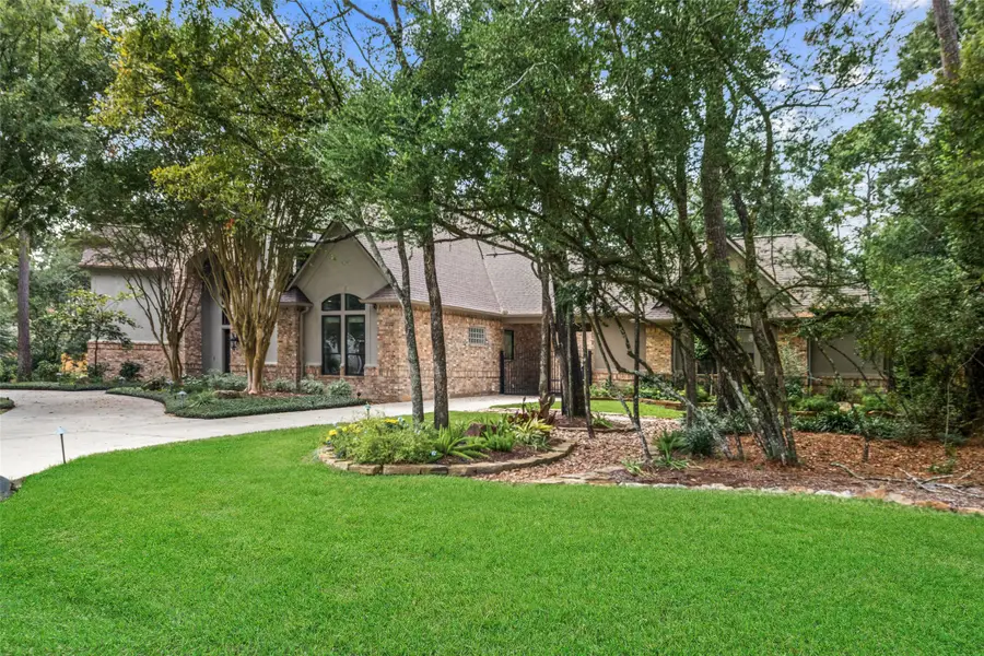 98 Northgate Drive, The Woodlands, TX 77380 - Image #3