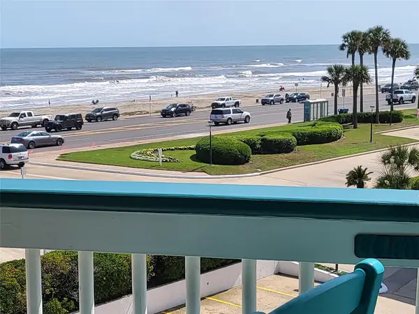 6102 Seawall Boulevard #306, Galveston, TX 77551