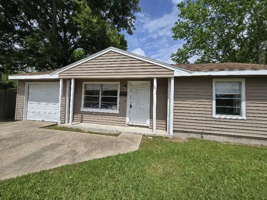 5 Lanes End Street, Baytown, TX 77520 - #1
