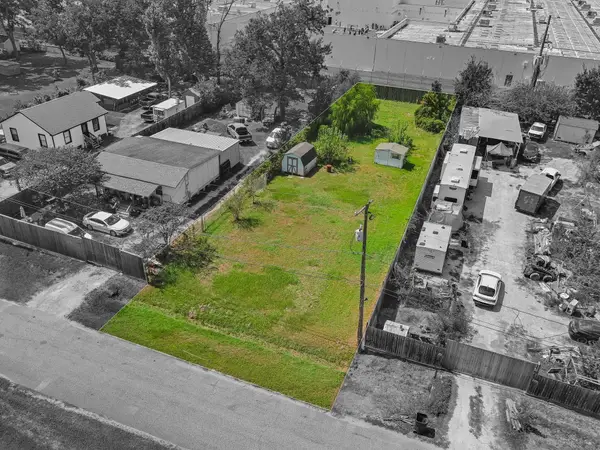 15905 Muskegon Street, Houston, TX 77032