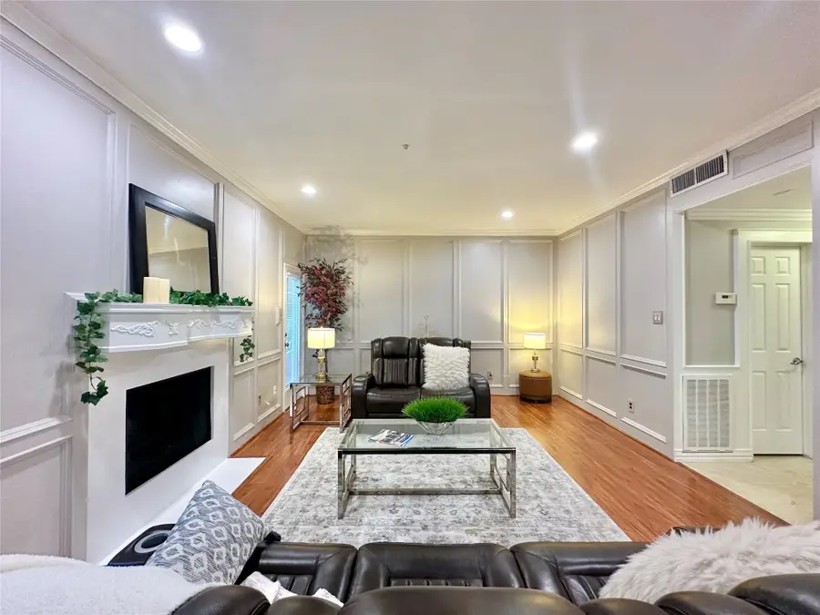 2514 Nantucket Drive #C, Houston, TX 77057 - Image #3