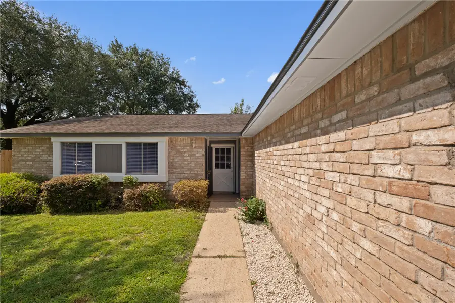 1911 Delphi Lane, Houston, TX 77067 - Image #2