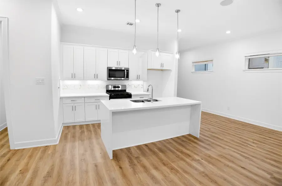 5010 Elizabeth City Street, Houston, TX 77021 - #3