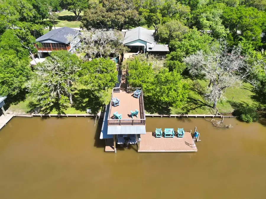 1225 Private Road 652, Sargent, TX 77414 - Image #2