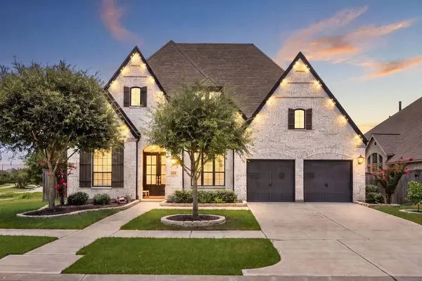 2438 Magnolia Bloom Court, Brookshire, TX 77423