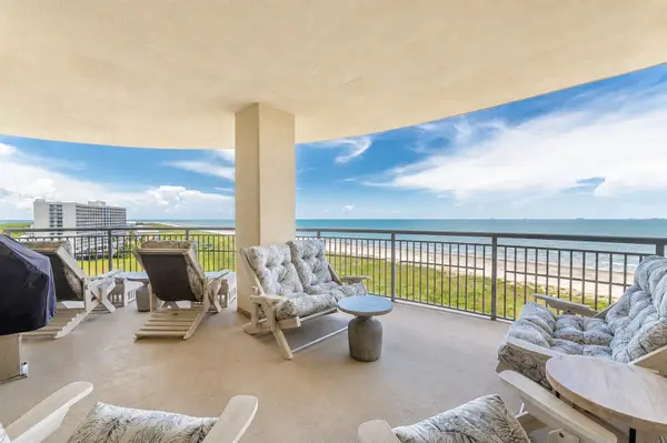 801 E Beach Drive #BC0800, Galveston, TX 77550
