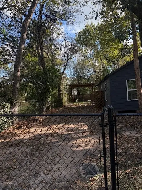 109 Mcphail Street, Tomball, TX 77375 - Image #2