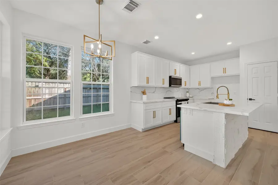 15611 Garden Bend Circle, Cypress, TX 77433 - Image #3