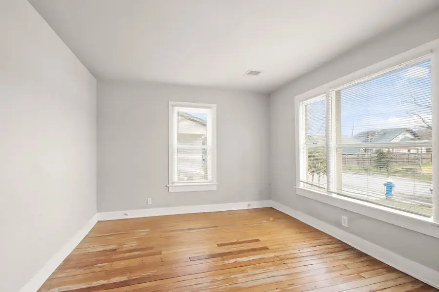 2729 Jones Street, Houston, TX 77026 - Image #3