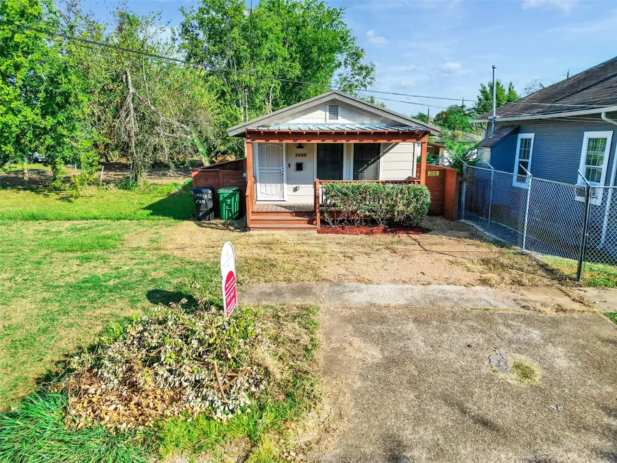 3309 Sumpter Street, Houston, TX 77026 - Image #2