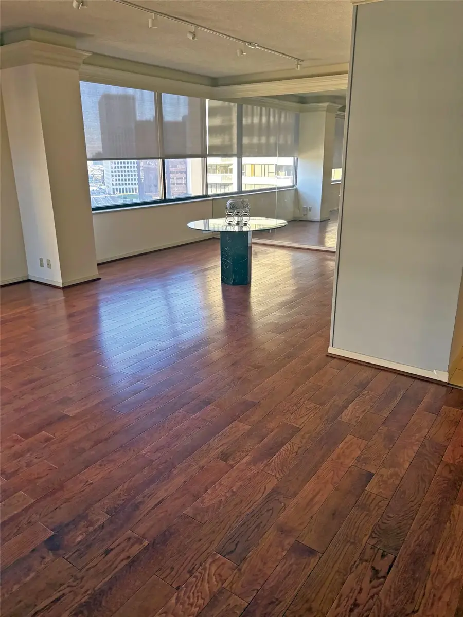 15 Greenway Plaza #14D, Houston, TX 77046 - Image #3