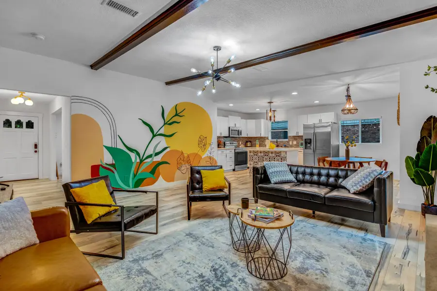 5918 Lattimer Drive, Houston, TX 77035 - Image #3