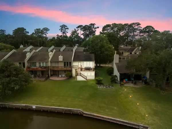 3930 Knollcrest Drive, Montgomery, TX 77356