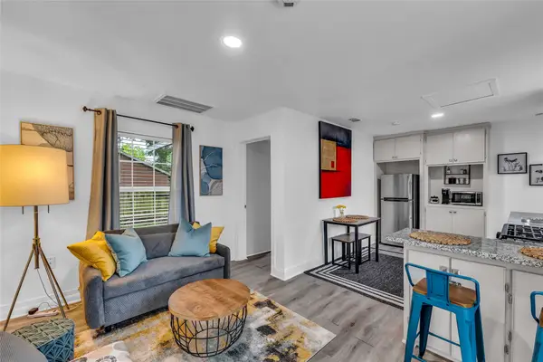 7112 Avenue L, Houston, TX 77011