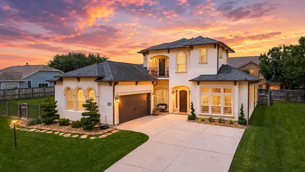 90 Wyndemere Drive, Montgomery, TX 77356