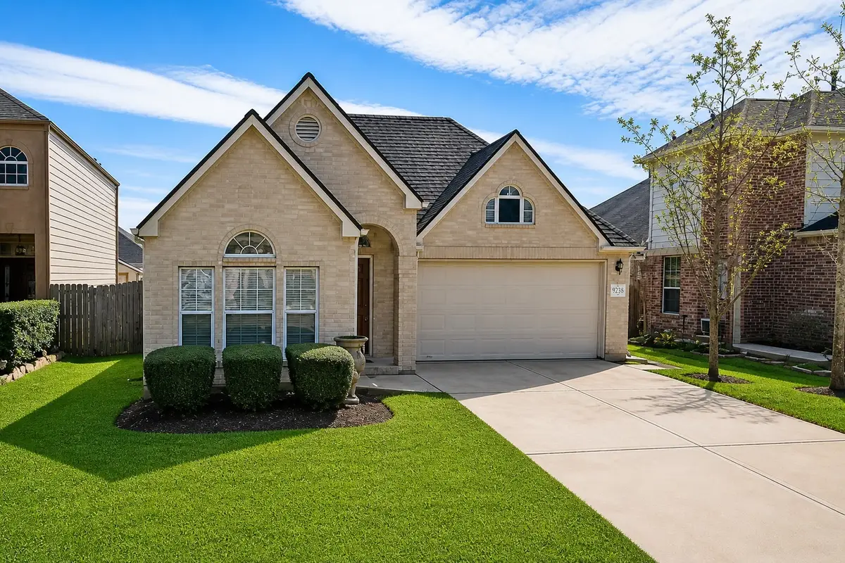 9238 Clearwood Landing Boulevard, Houston, TX 77075 - #1