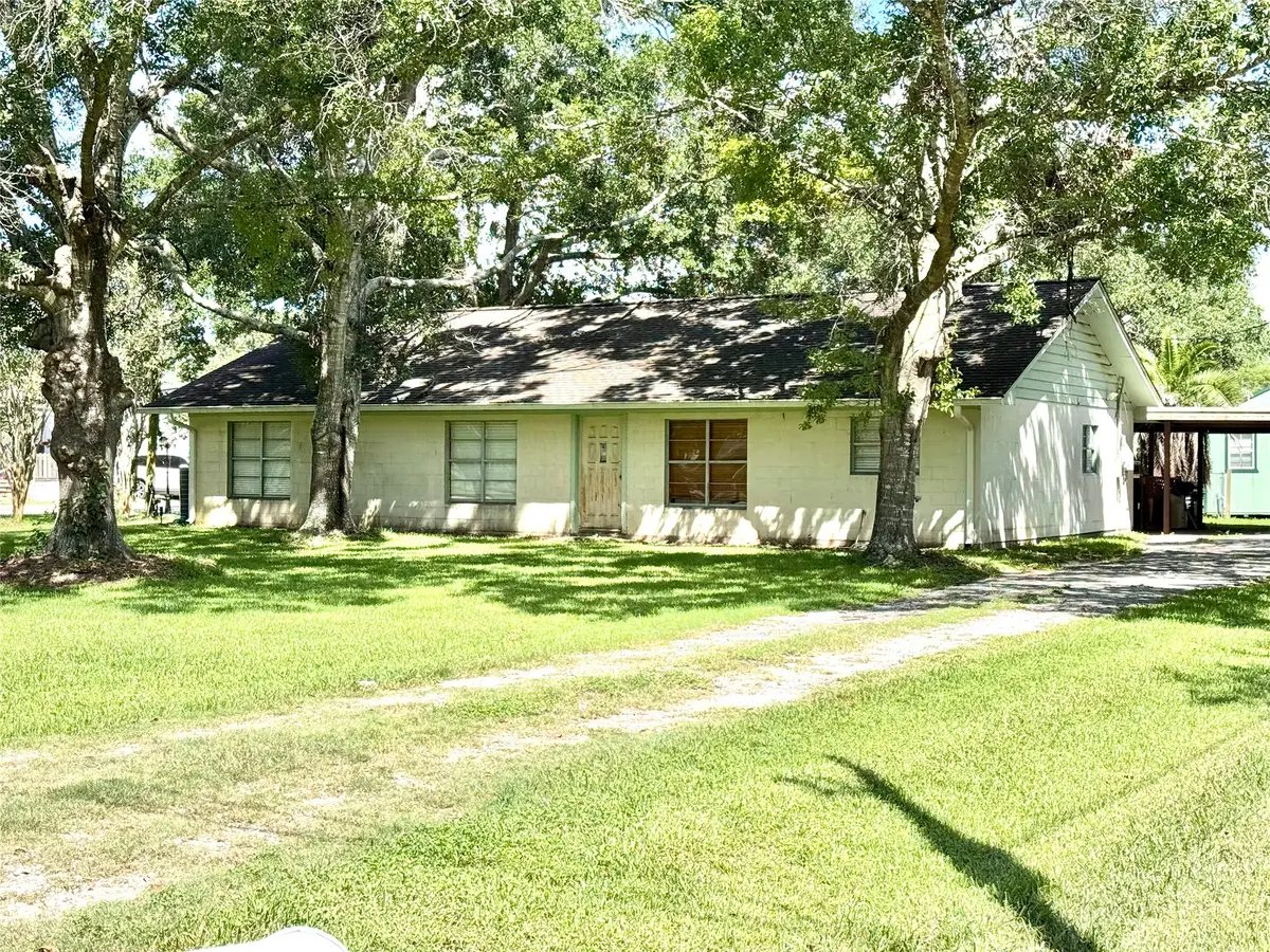2052 County Road 540, Alvin, TX 77511 - #1