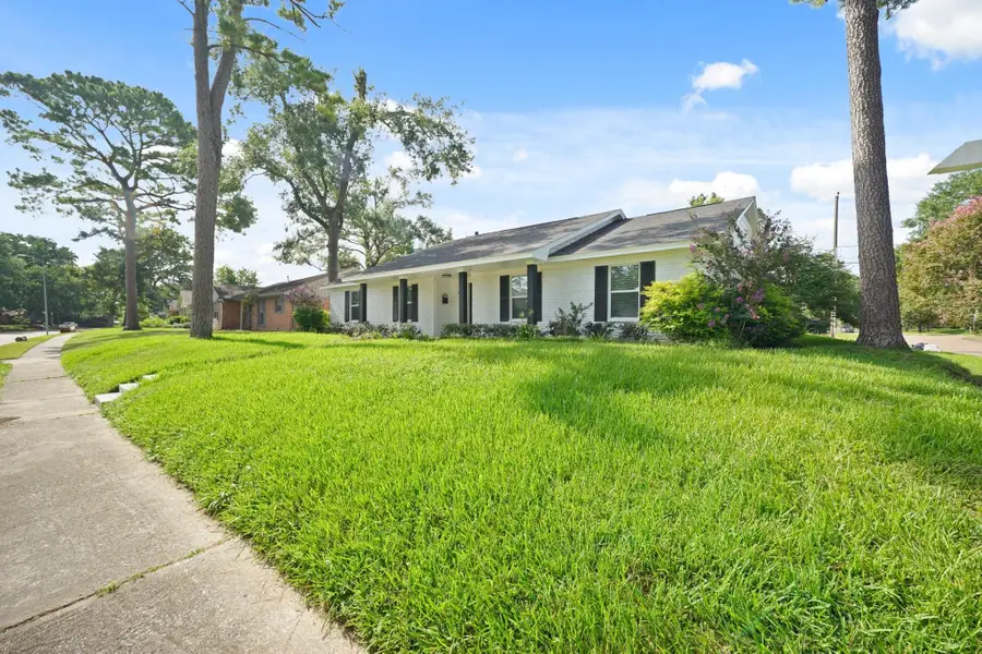 5943 Greenmont Drive, Houston, TX 77092 - #3