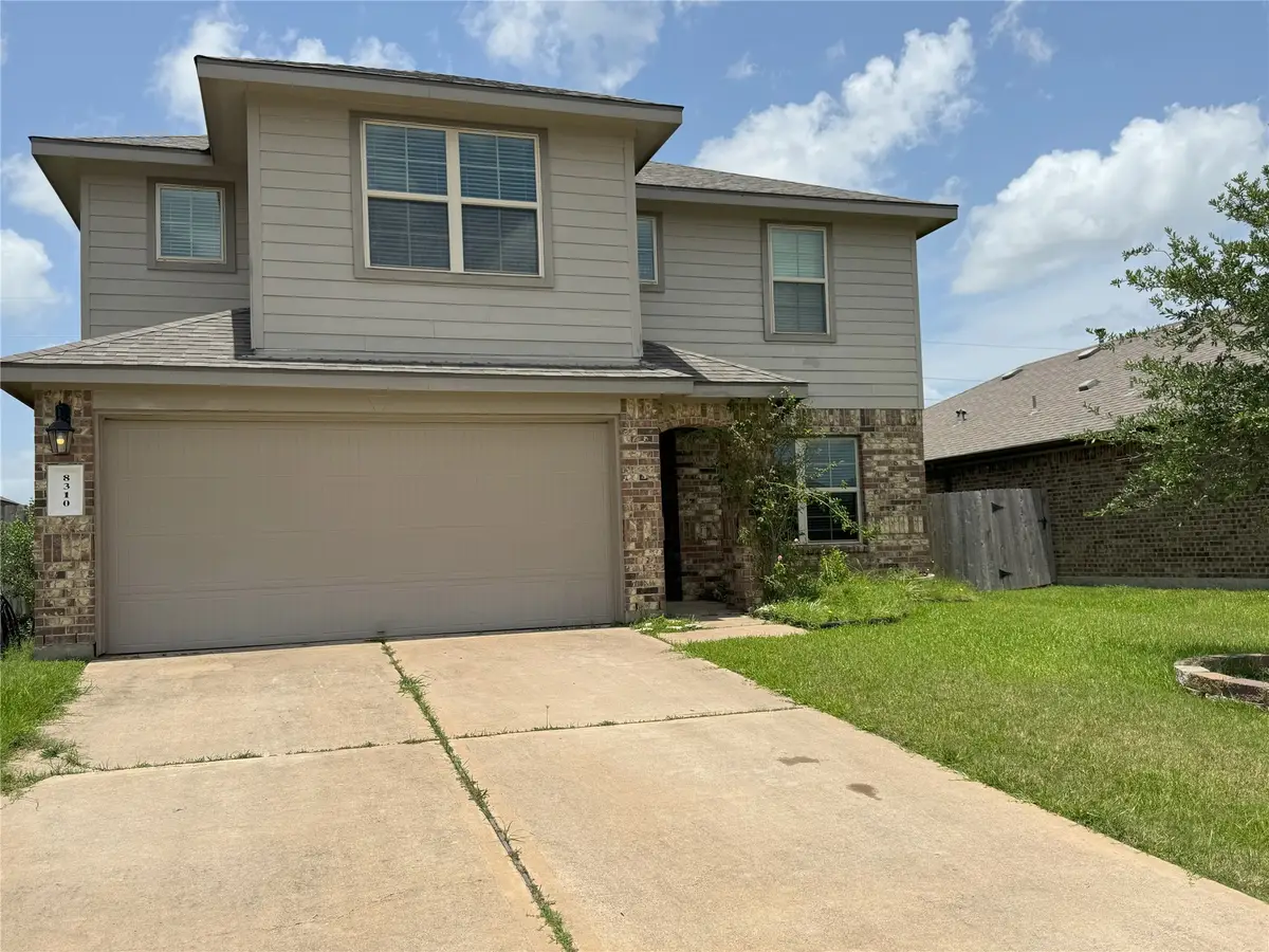 8310 Oakleaf Meadow Court, Rosharon, TX 77583 - Image #1