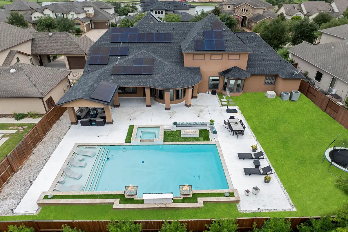 18611 N Frio River Circle, Cypress, TX 77433 - Image #1