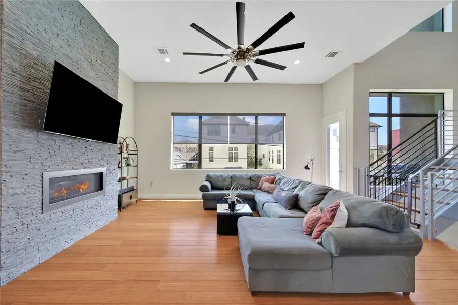 1407 Hickory Street, Houston, TX 77007 - #3