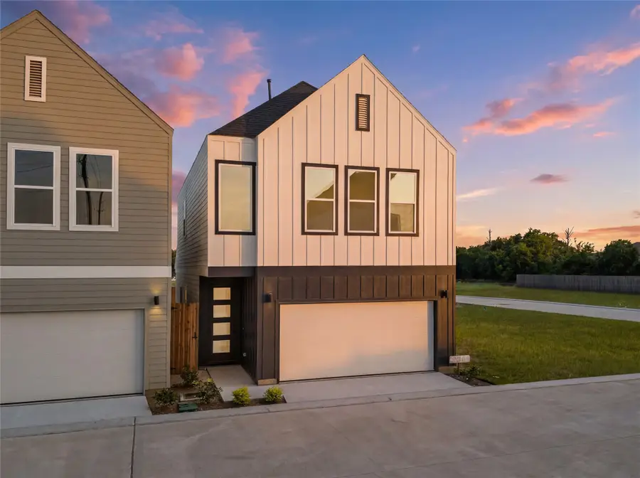 4011 Buffalo Moon Drive, Houston, TX 77045 - #2