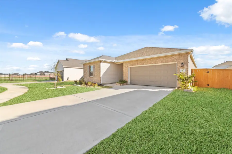 3012 Pearl Shore Drive, Katy, TX 77493 - Image #2