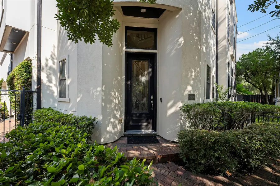 9930 Woodwind Drive, Houston, TX 77025 - #3
