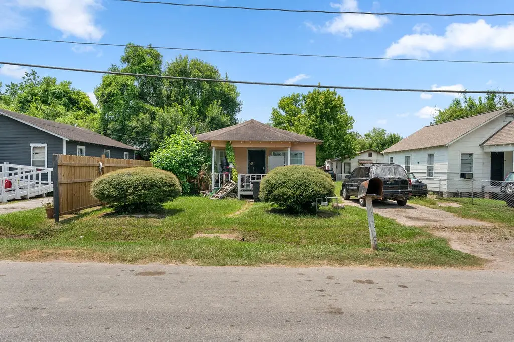 7325 Phillips Street, Houston, TX 77088 - #1