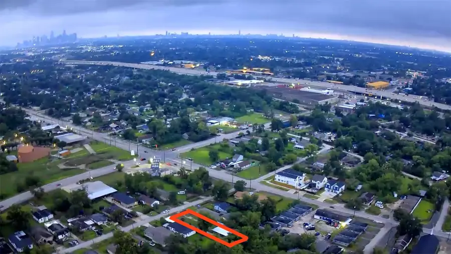 4217 E Toliver Street, Houston, TX 77016 - Image #2