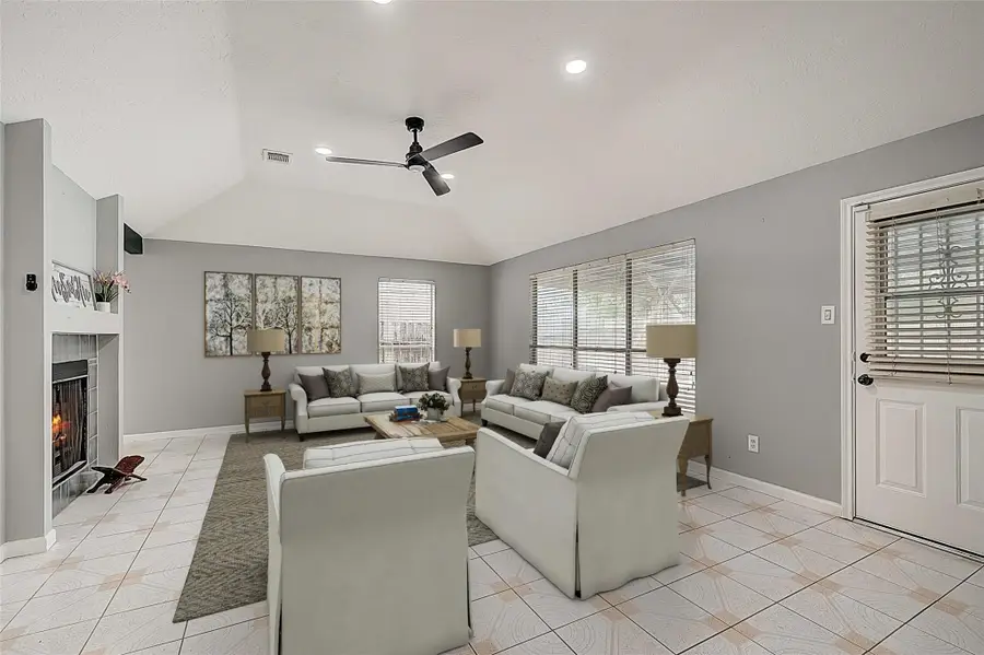 111 Ambershadow Drive, Houston, TX 77015 - Image #3