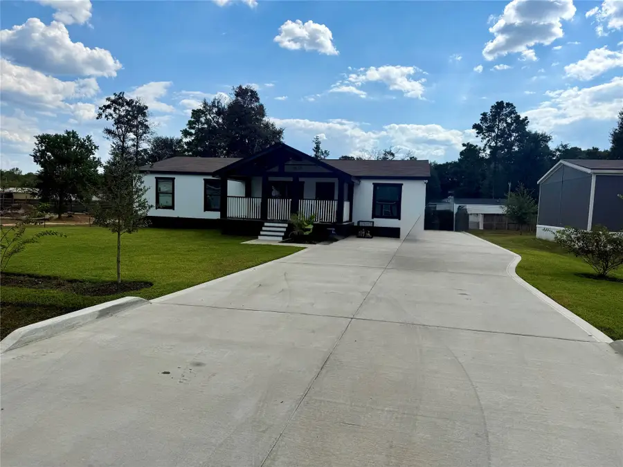 16316 Willway Court, Conroe, TX 77303 - Image #2