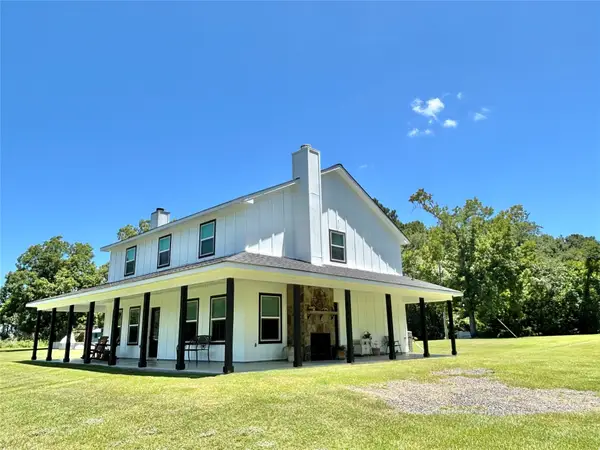 1482 County Road 4530, Hillister, TX 77624