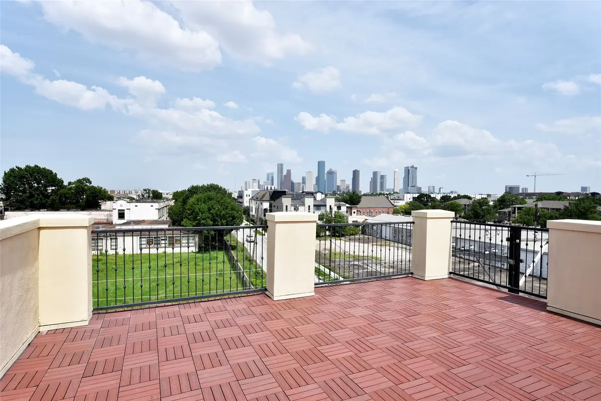 1100 Lakin Street, Houston, TX 77007 - Image #1