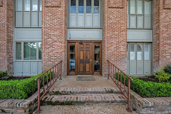 6423 Bayou Glen Road, Houston, TX 77057